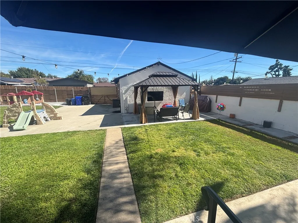 762 N Vallejo, Upland, California 91786 home-pic-17