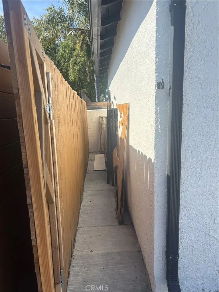 762 N Vallejo, Upland, California 91786 home-pic-20