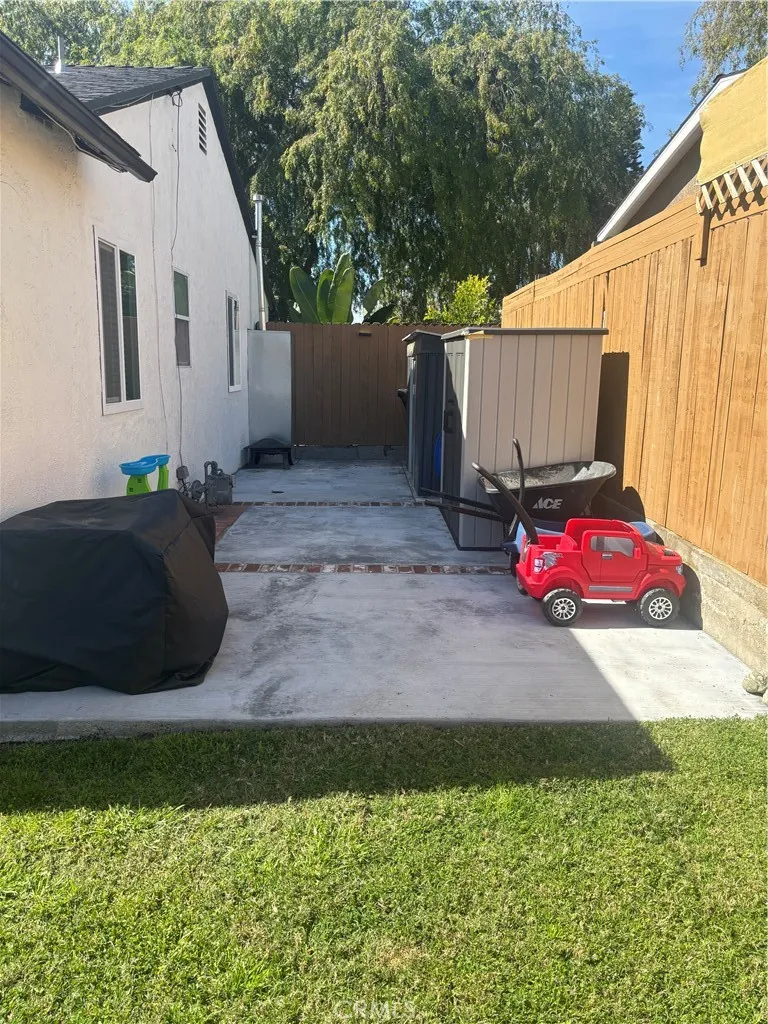 762 N Vallejo, Upland, California 91786 home-pic-21
