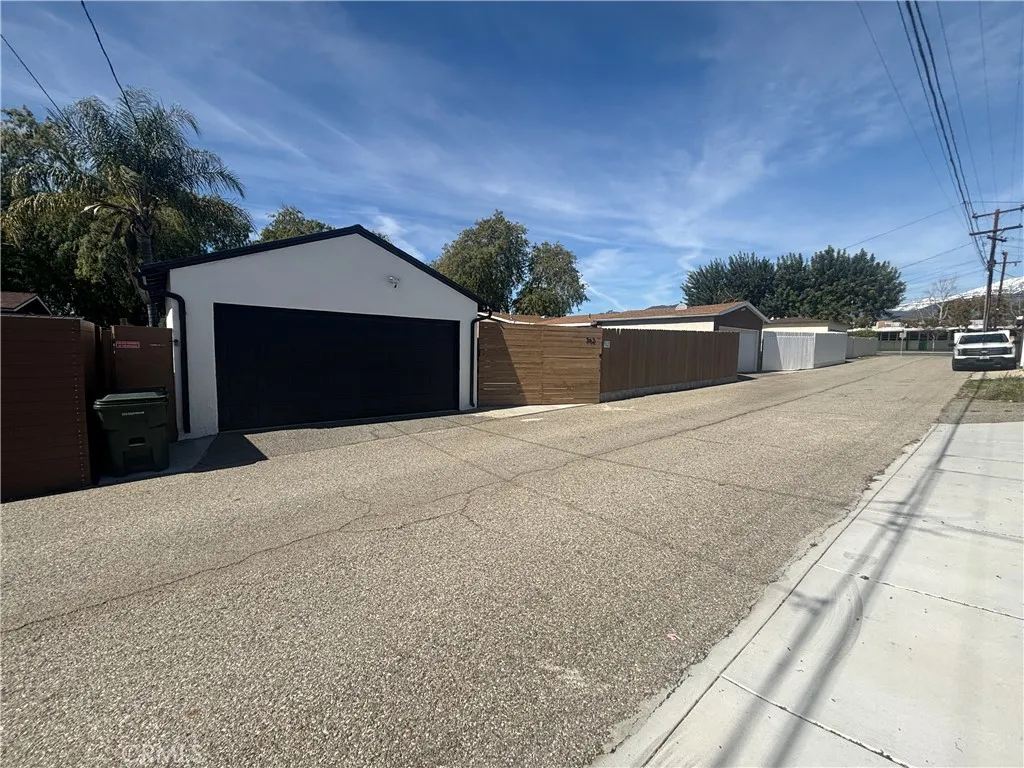 762 N Vallejo, Upland, California 91786 home-pic-23