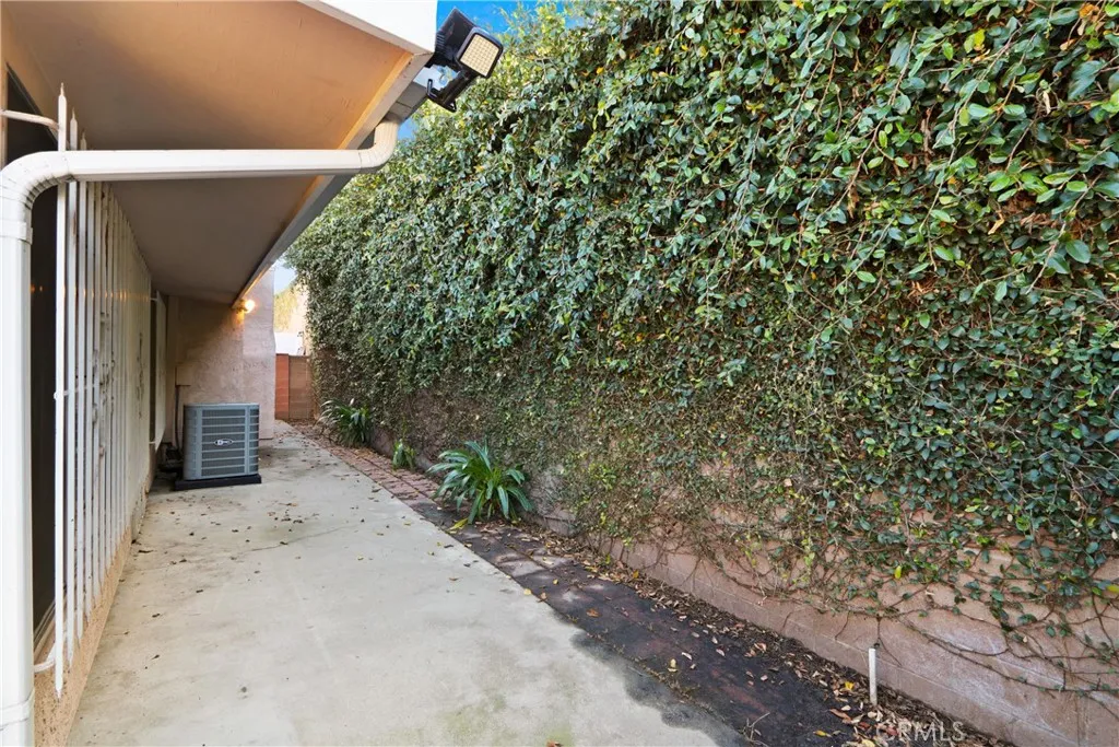 11628 169th, Artesia, California 90701 home-pic-24