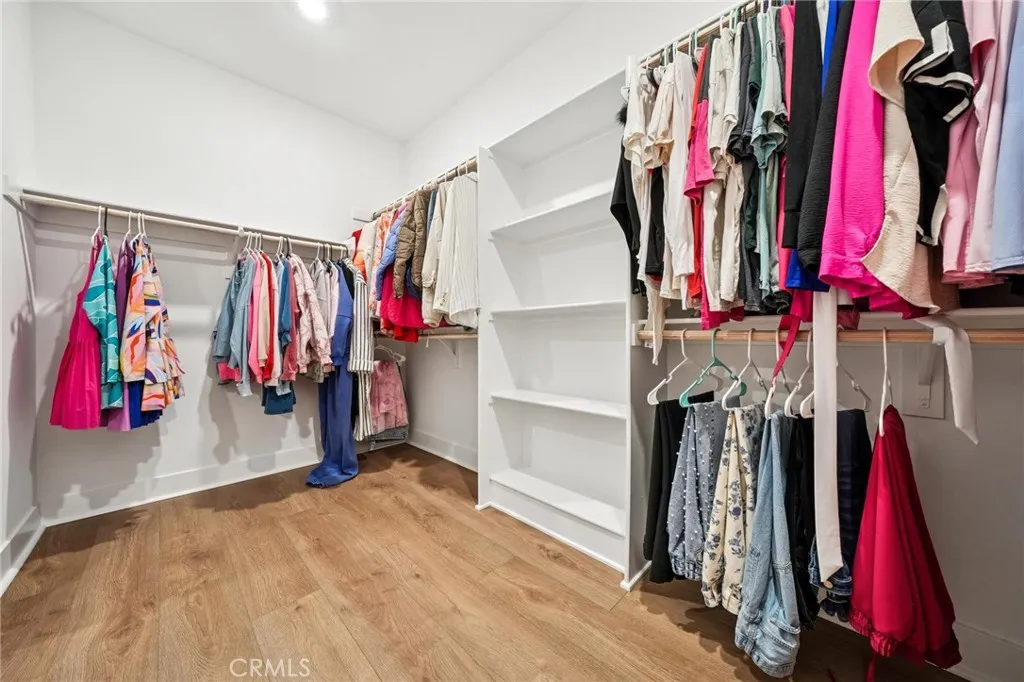 24408 Calle La Roca, Valencia, California 91354 home-pic-26