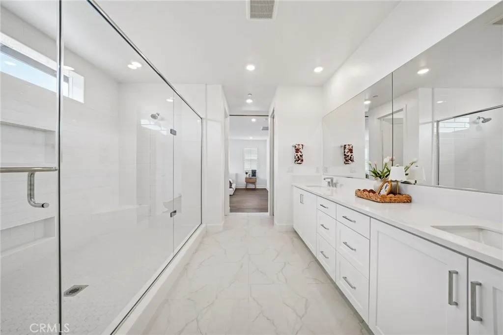 24408 Calle La Roca, Valencia, California 91354 home-pic-24