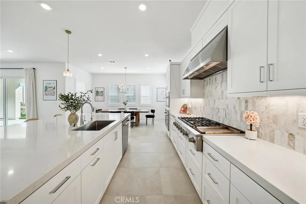 24408 Calle La Roca, Valencia, California 91354 home-pic-7