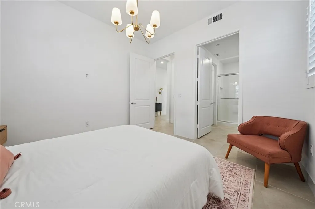 24408 Calle La Roca, Valencia, California 91354 home-pic-33