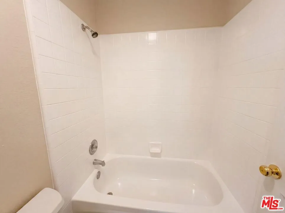 3810 San Antonio Road, Yorba Linda, California 92886 home-pic-26