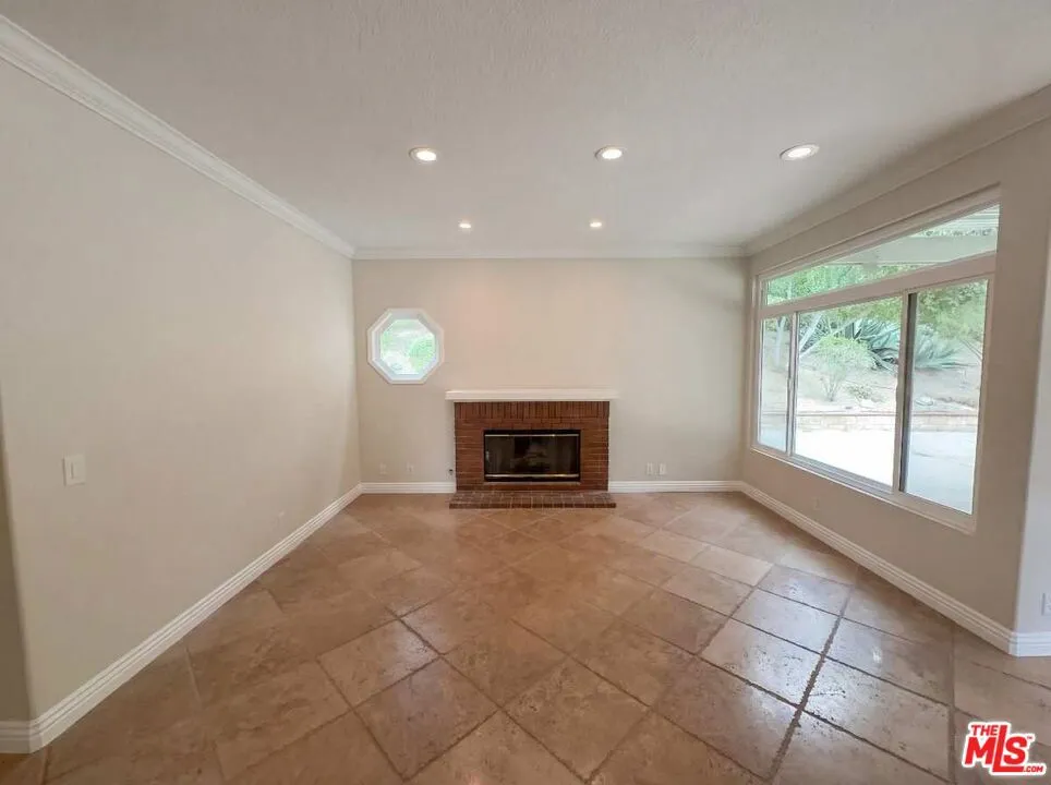 3810 San Antonio Road, Yorba Linda, California 92886 home-pic-3