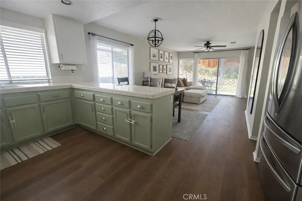 39800 Castile, Murrieta, California 92562 home-pic-13