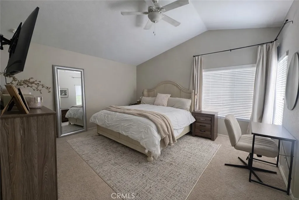 39800 Castile, Murrieta, California 92562 home-pic-19