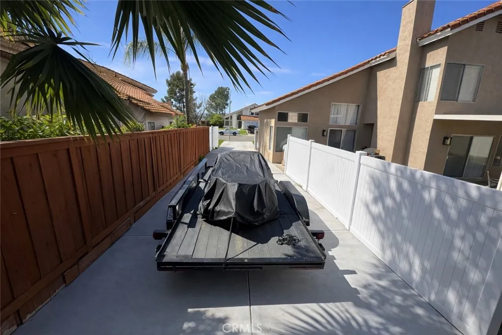 39800 Castile, Murrieta, California 92562 home-pic-7