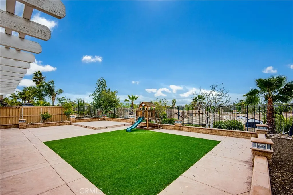 29283 Gandolf Ct., Murrieta, California 92563 home-pic-38
