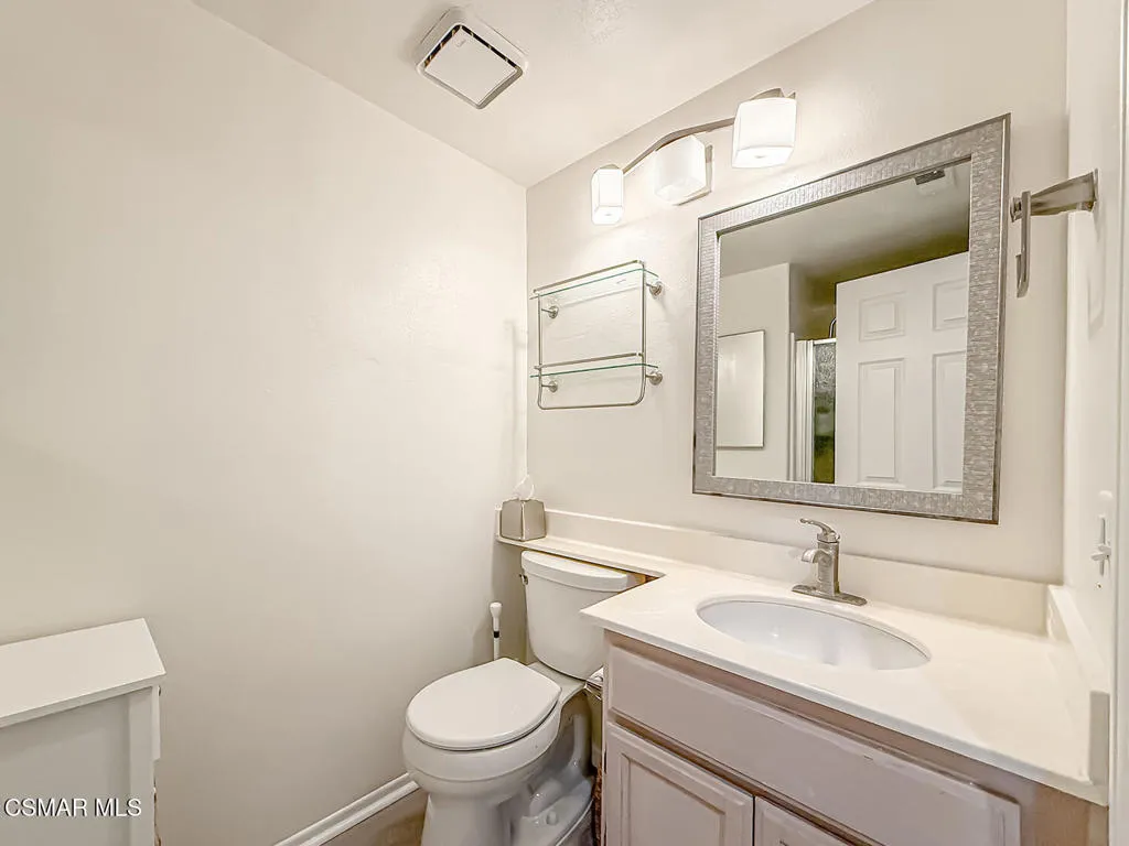 1106 Mockingbird Lane, Fillmore, California 93015 home-pic-16