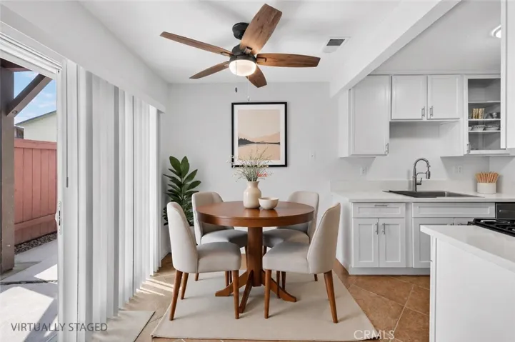 Dining Room Virtually Staged
