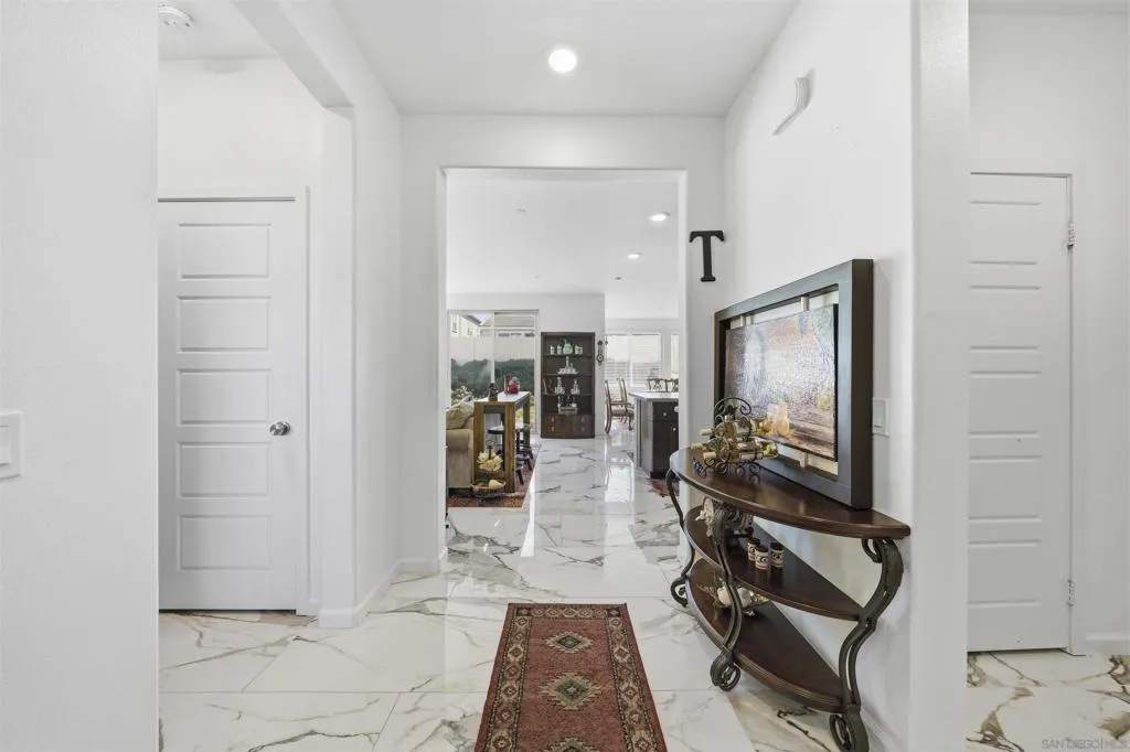 29835 Gypsy Vanner Way, Menifee, California 92584 home-pic-4