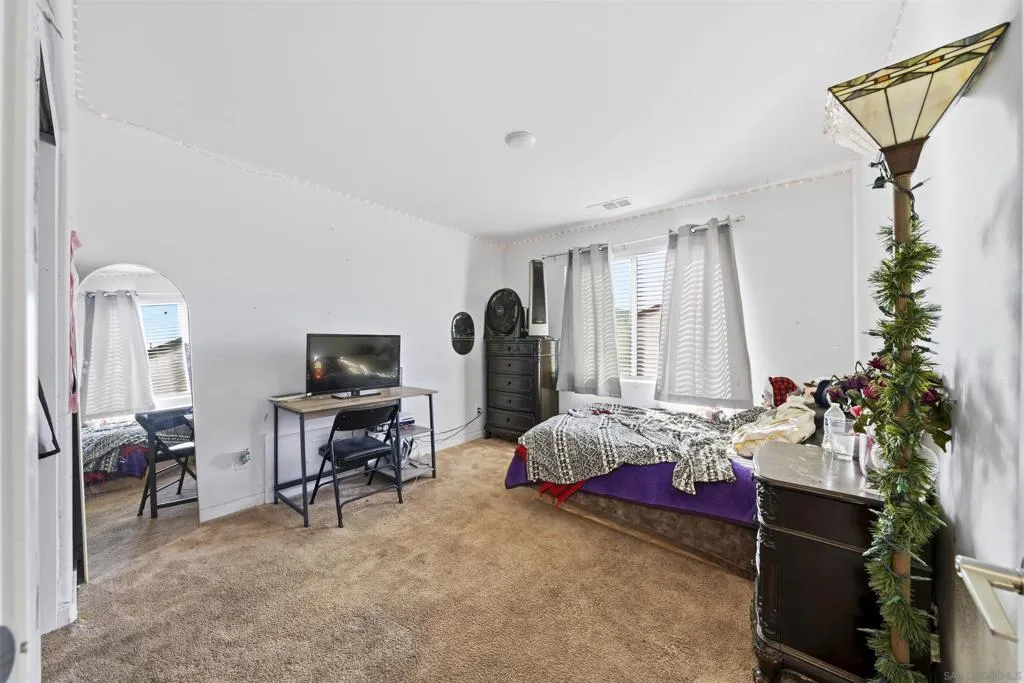 29835 Gypsy Vanner Way, Menifee, California 92584 home-pic-28