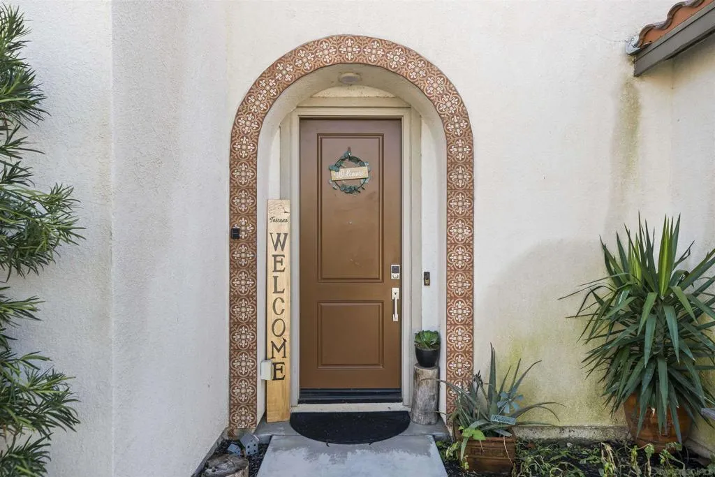 29835 Gypsy Vanner Way, Menifee, California 92584 home-pic-29