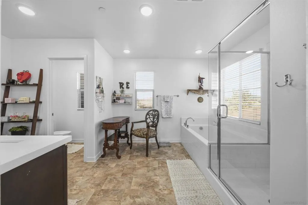 29835 Gypsy Vanner Way, Menifee, California 92584 home-pic-23