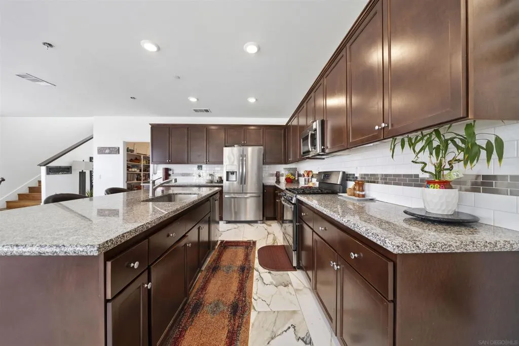 29835 Gypsy Vanner Way, Menifee, California 92584 home-pic-8