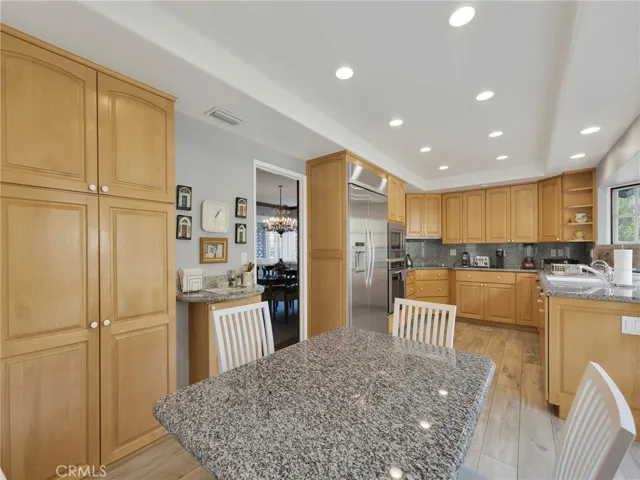 4524 Deanwood, Woodland Hills, California 91364
