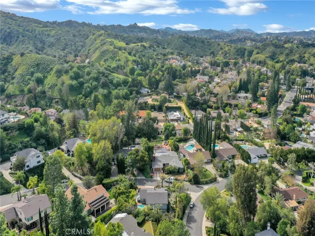 Aerial view---Mature landscaped neighborhood.