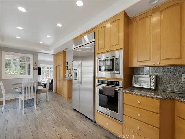 4524 Deanwood, Woodland Hills, California 91364