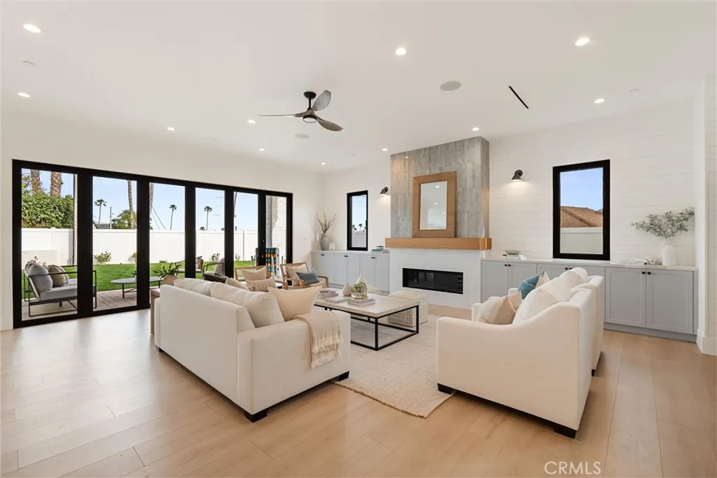 524 Cluster Lane, Redondo Beach, California 90278 home-pic-12