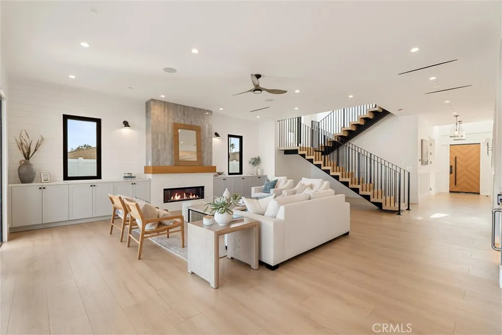 524 Cluster Lane, Redondo Beach, California 90278 home-pic-14