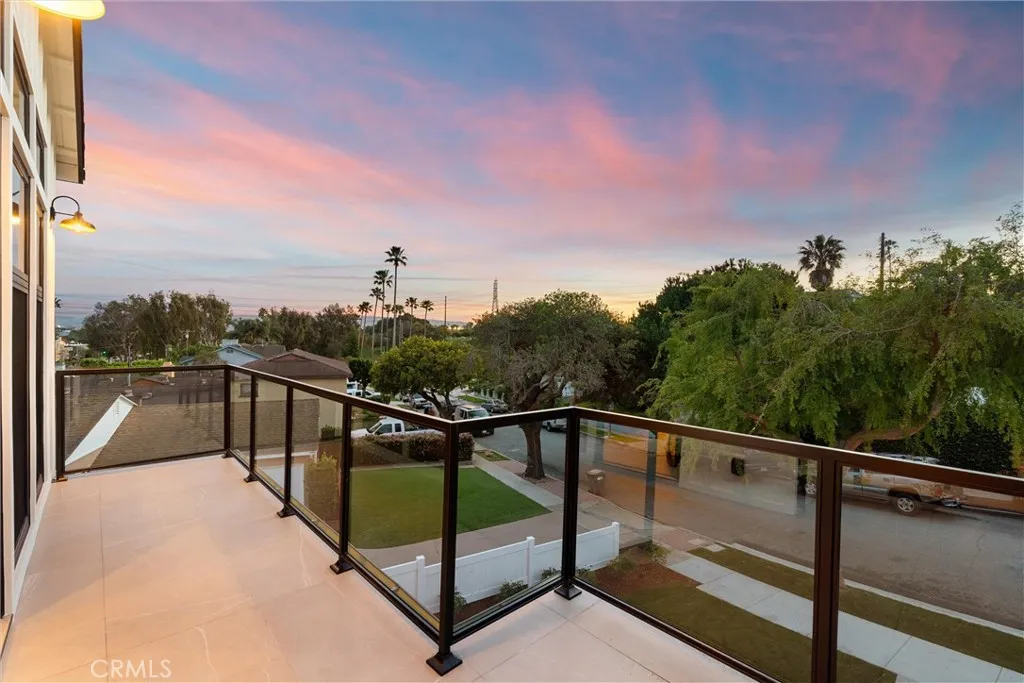 524 Cluster Lane, Redondo Beach, California 90278 home-pic-7