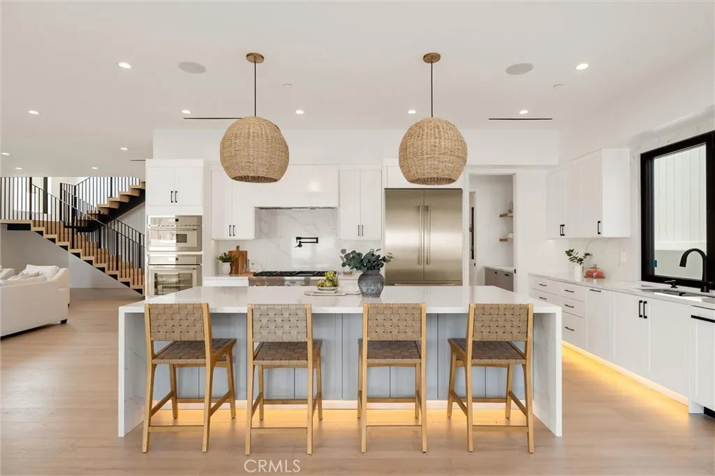 524 Cluster Lane, Redondo Beach, California 90278 home-pic-16
