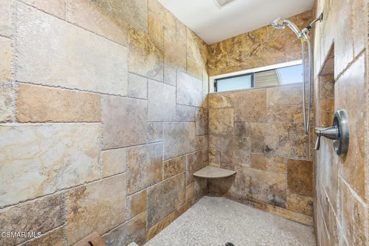 44-web-or-mls-6555-martinique-dr