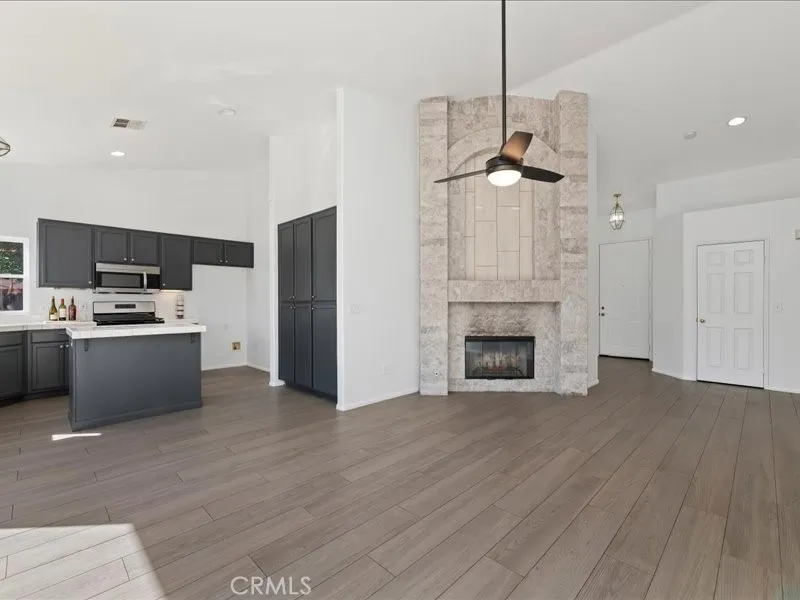 874 Kalpesh Drive, San Jacinto, California 92583 home-pic-17