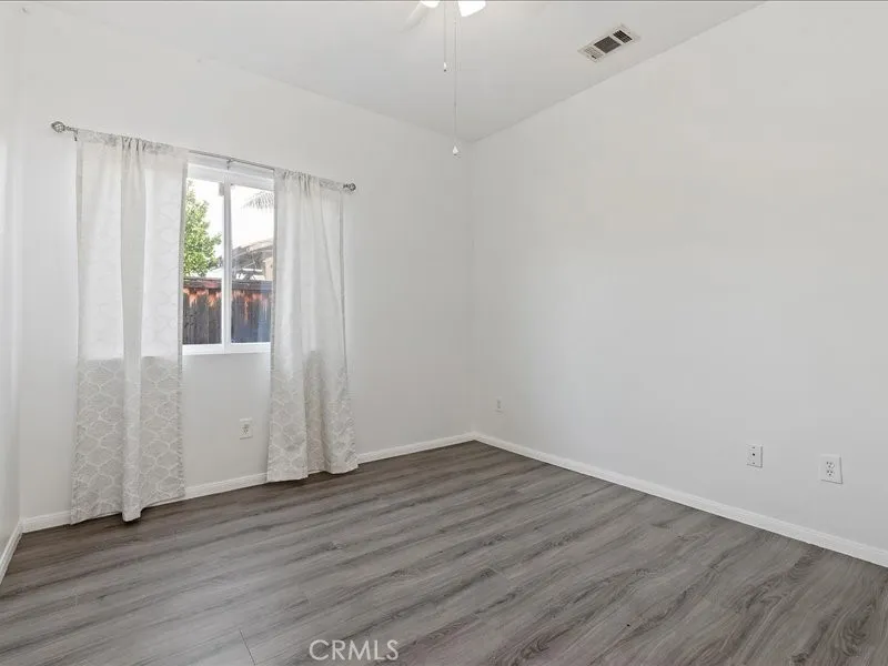 874 Kalpesh Drive, San Jacinto, California 92583 home-pic-26