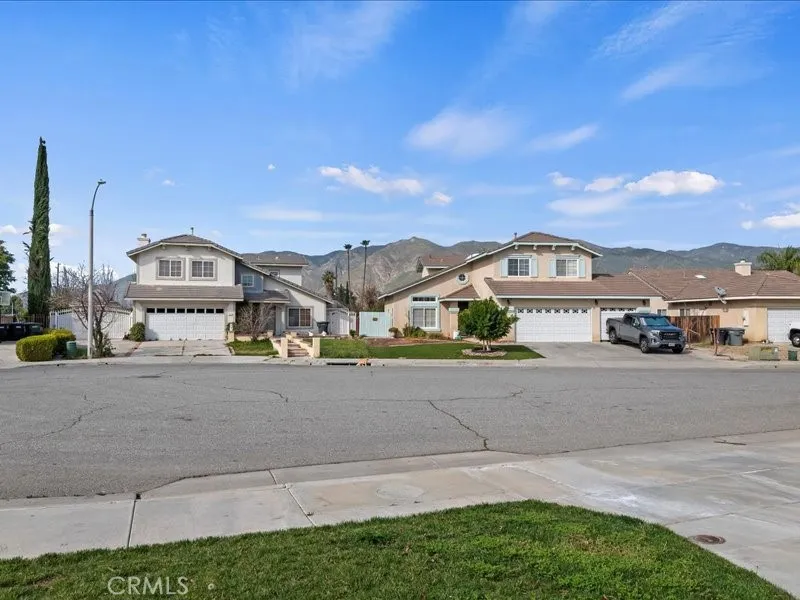 874 Kalpesh Drive, San Jacinto, California 92583 home-pic-5