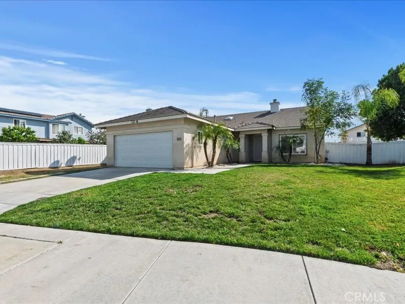 874 Kalpesh Drive, San Jacinto, California 92583 home-pic-3