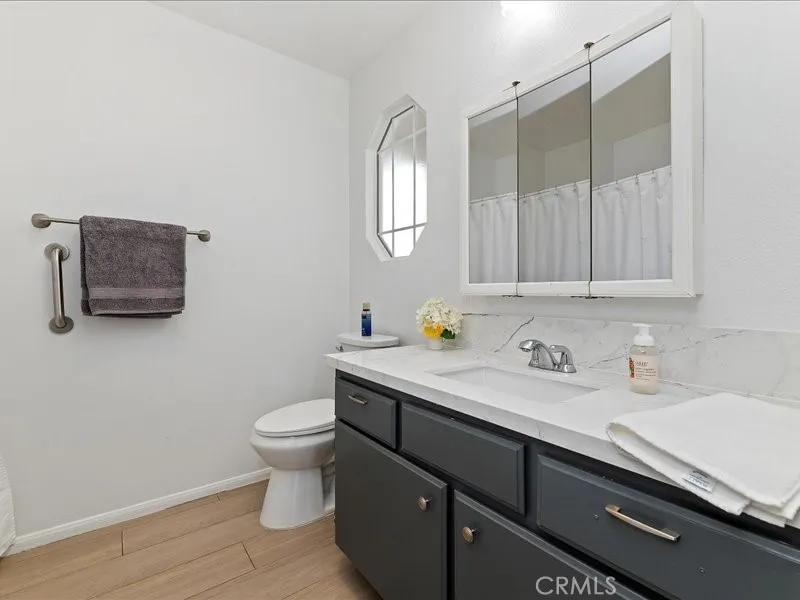874 Kalpesh Drive, San Jacinto, California 92583 home-pic-28