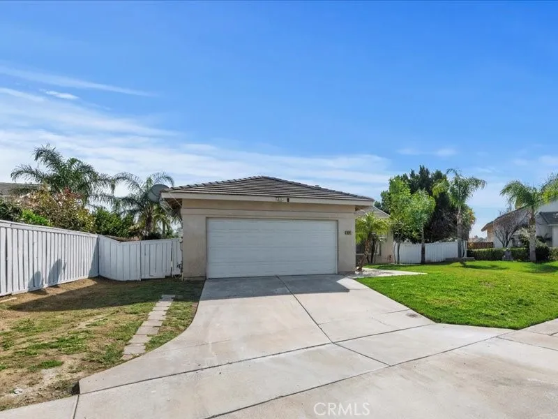 874 Kalpesh Drive, San Jacinto, California 92583 home-pic-1
