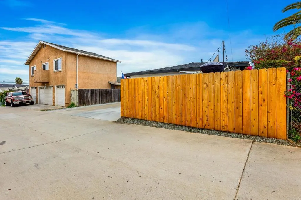 1254 13th Street 1-2, Imperial Beach, California 91932 home-pic-34