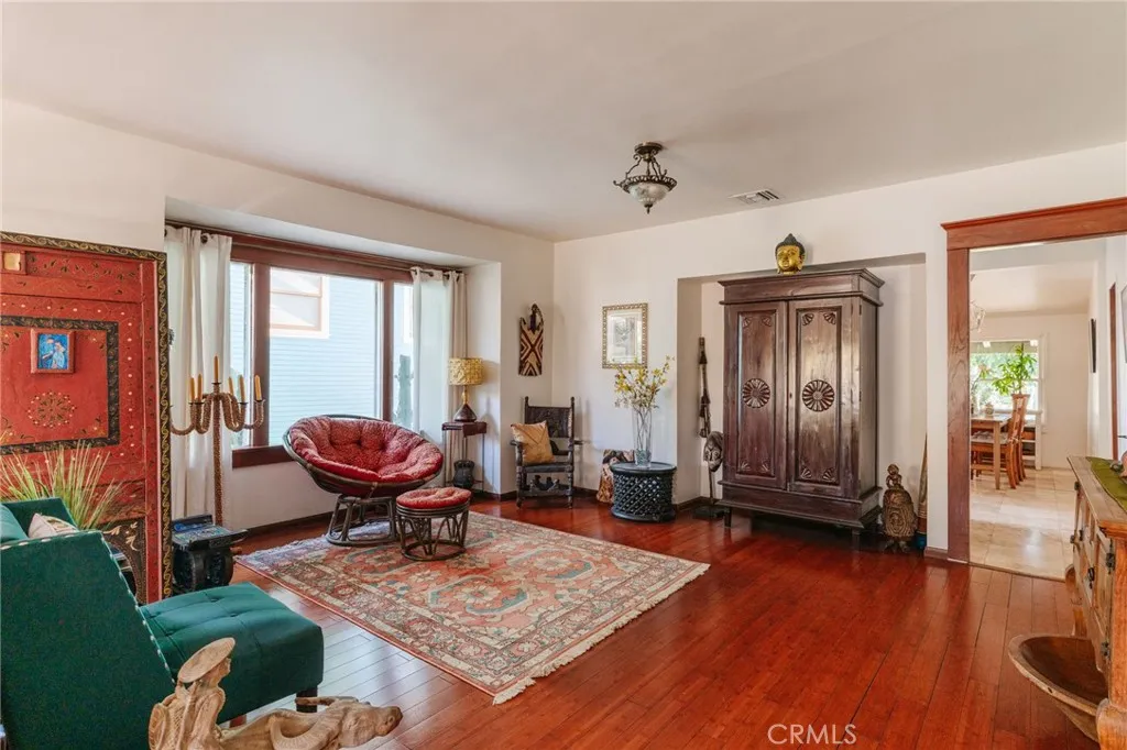 452 Holland Avenue, Los Angeles, California 90042 home-pic-12