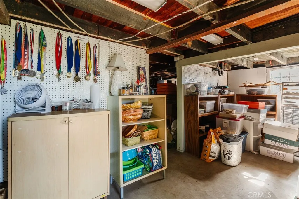 452 Holland Avenue, Los Angeles, California 90042 home-pic-48