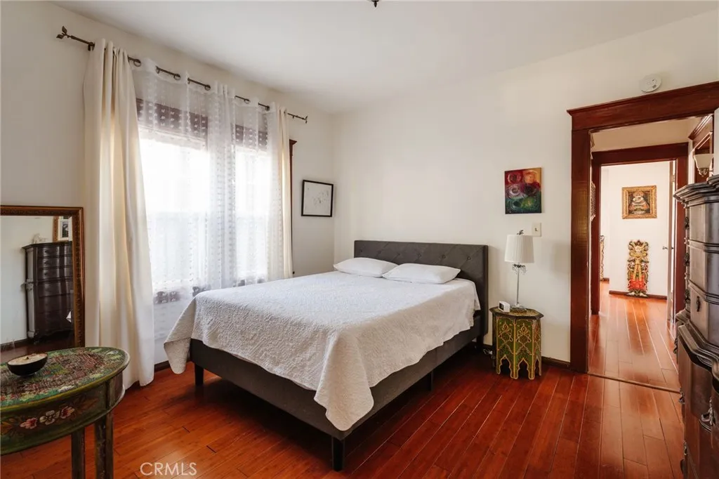 452 Holland Avenue, Los Angeles, California 90042 home-pic-20