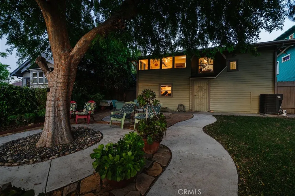 452 Holland Avenue, Los Angeles, California 90042 home-pic-62
