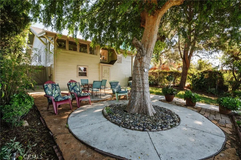 452 Holland Avenue, Los Angeles, California 90042 home-pic-44