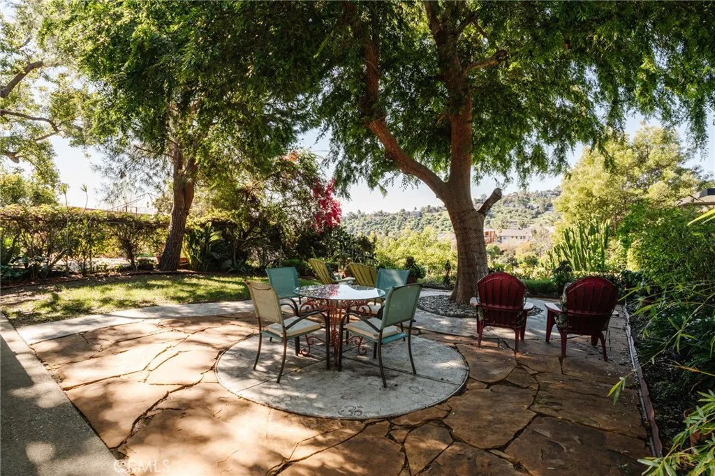 452 Holland Avenue, Los Angeles, California 90042 home-pic-34