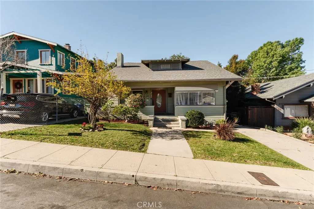 452 Holland Avenue, Los Angeles, California 90042 home-pic-2