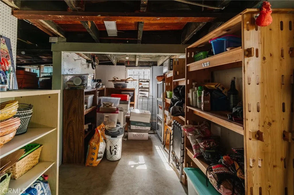452 Holland Avenue, Los Angeles, California 90042 home-pic-49