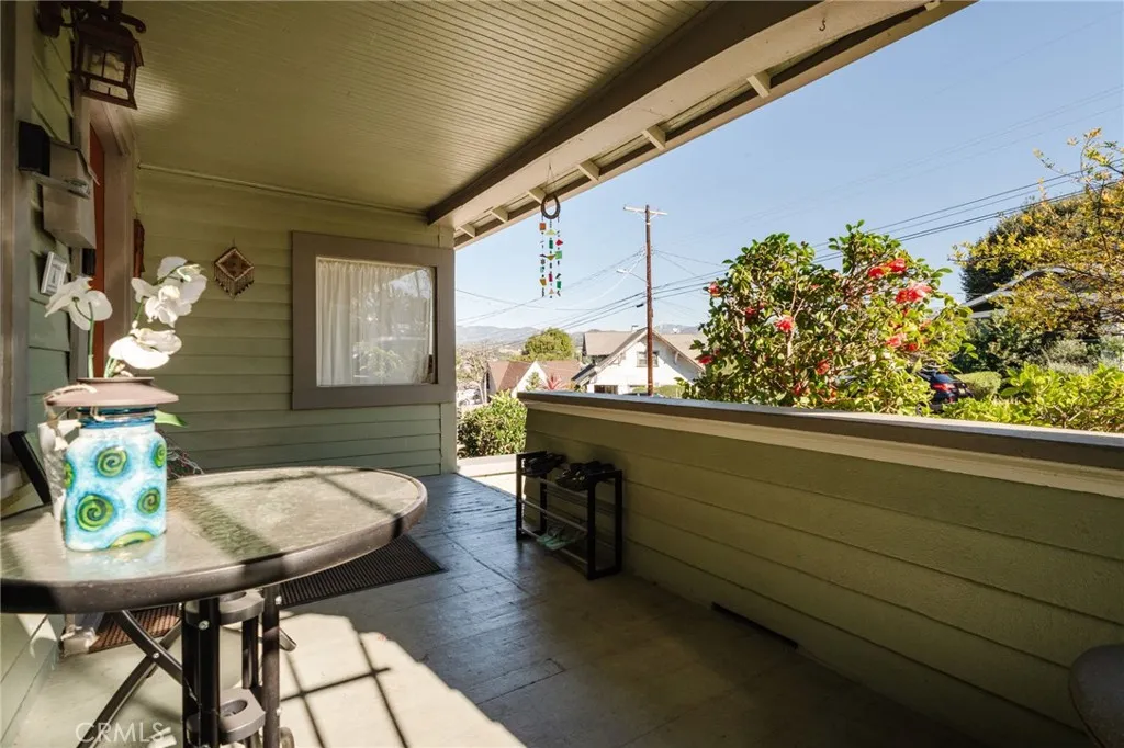 452 Holland Avenue, Los Angeles, California 90042 home-pic-4