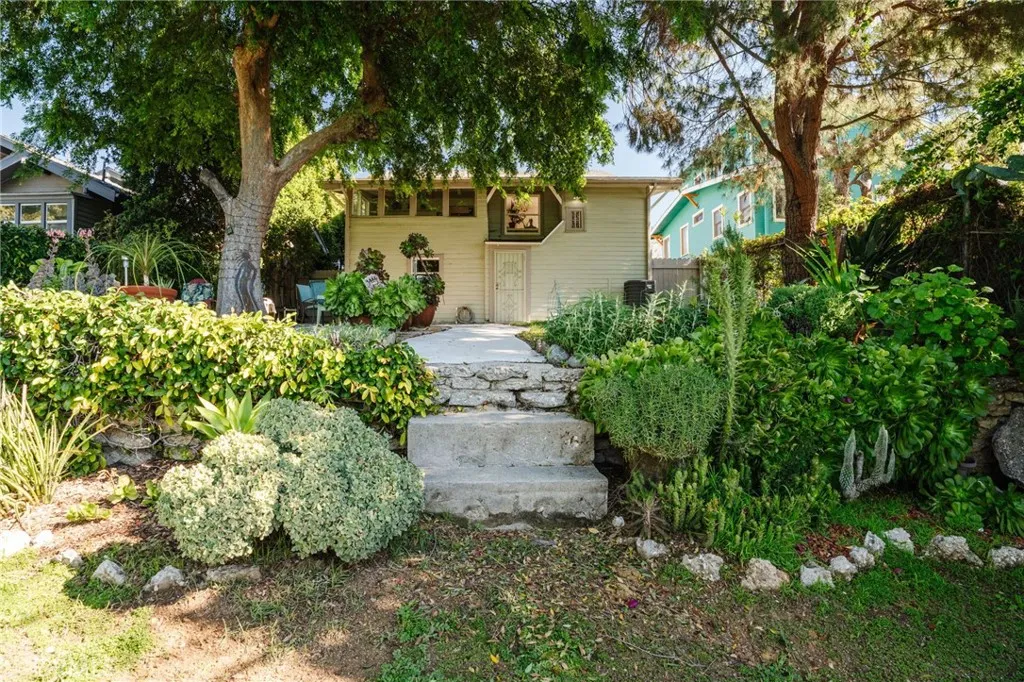 452 Holland Avenue, Los Angeles, California 90042 home-pic-43