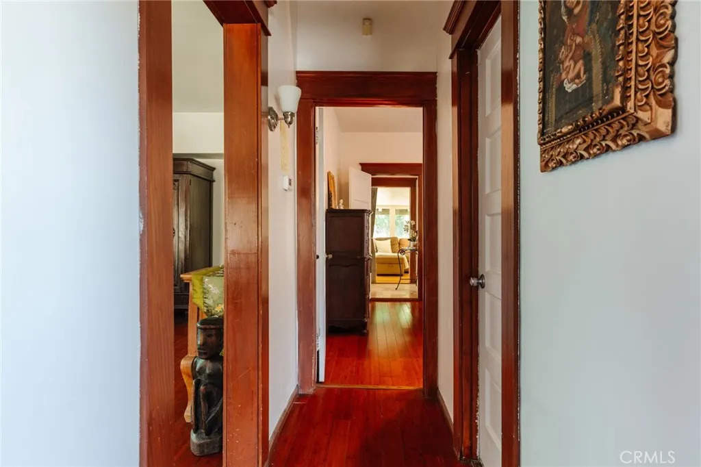 452 Holland Avenue, Los Angeles, California 90042 home-pic-24