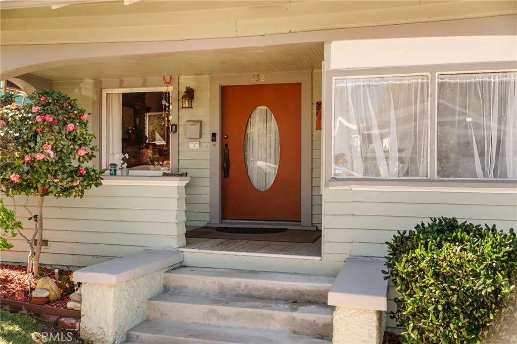 452 Holland Avenue, Los Angeles, California 90042 home-pic-63