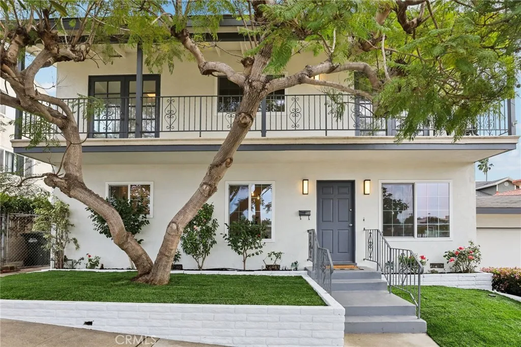 904 Vincent Street, Redondo Beach, California 90277 home-pic-1